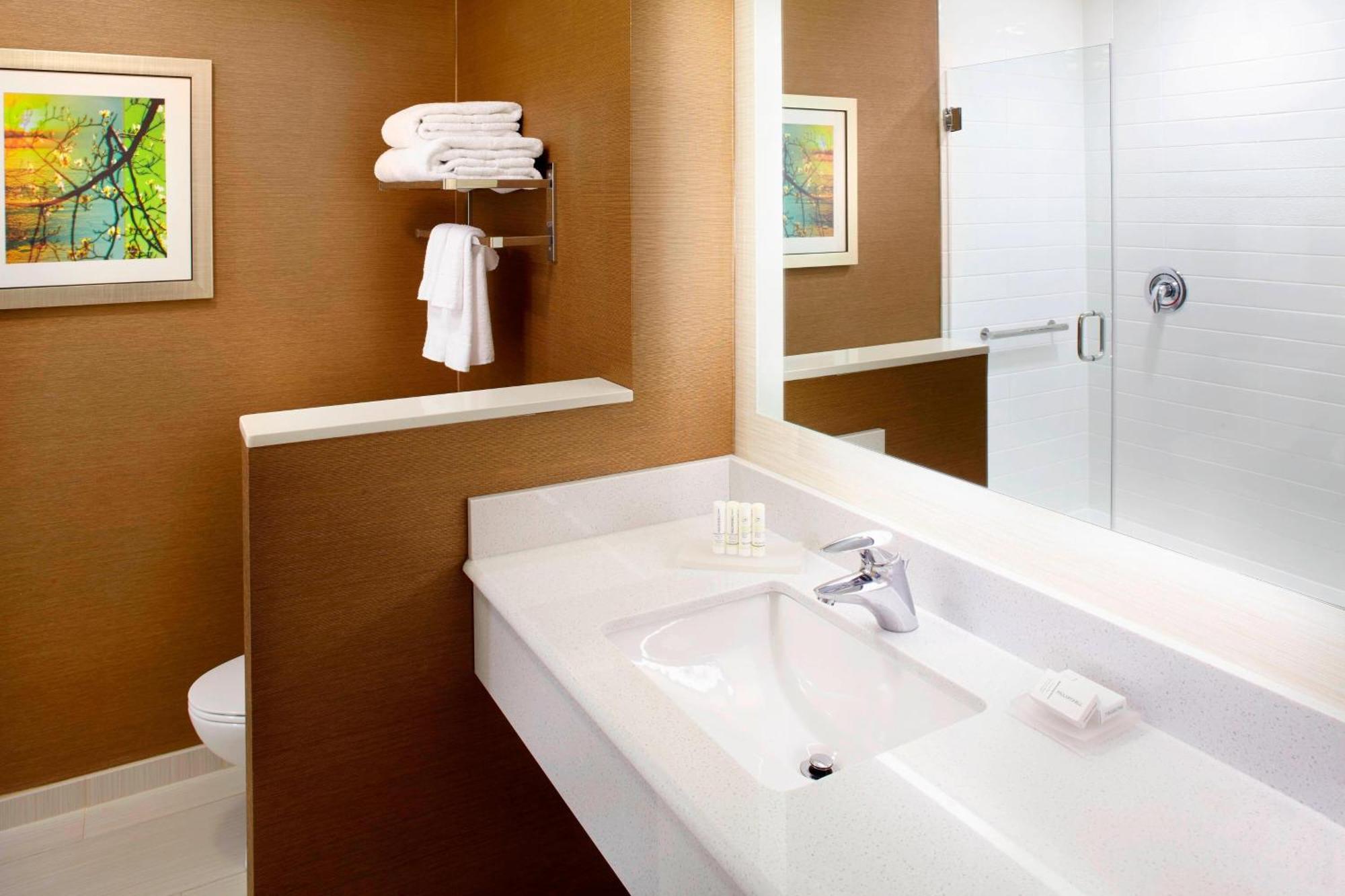 Fairfield By Marriott Inn & Suites Wheeling At The Highlands Triadelphia Εξωτερικό φωτογραφία